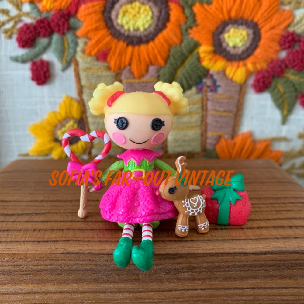 Holly Sleigh-bells Mini Lalaloopsy
